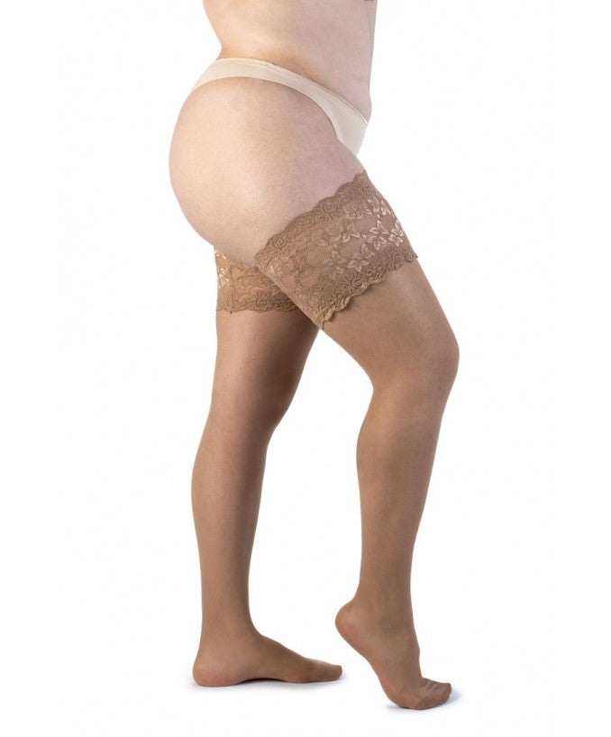 Dettaglio Autoreggente Light Balza Alta 30 DEN Sabbia Curvy | Leela Lab