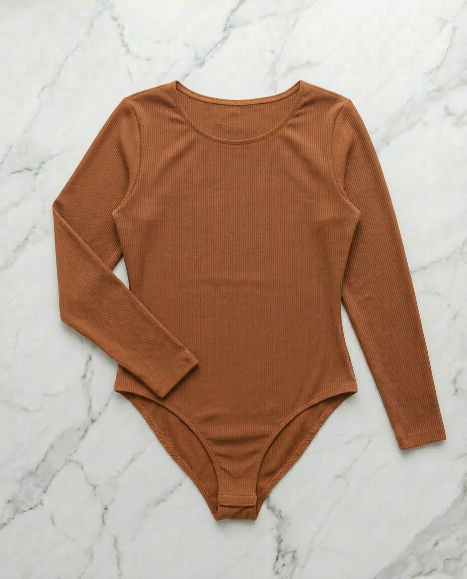Body Costina Manica Lunga Cammello Curvy per Taglie Forti | Leela Lab