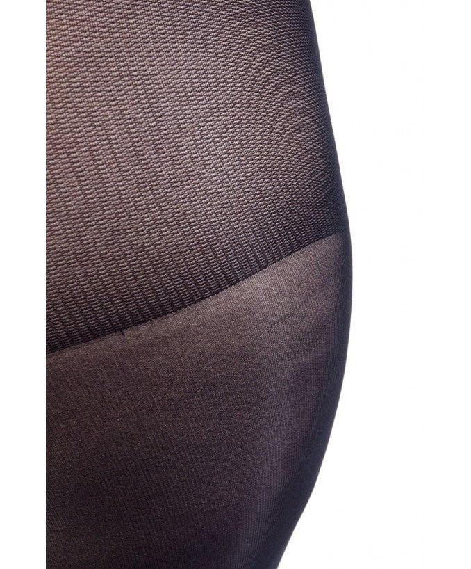 Collant Curvy 50 Den Nero Modellante Indossato Taglie Forti | Leela Lab
