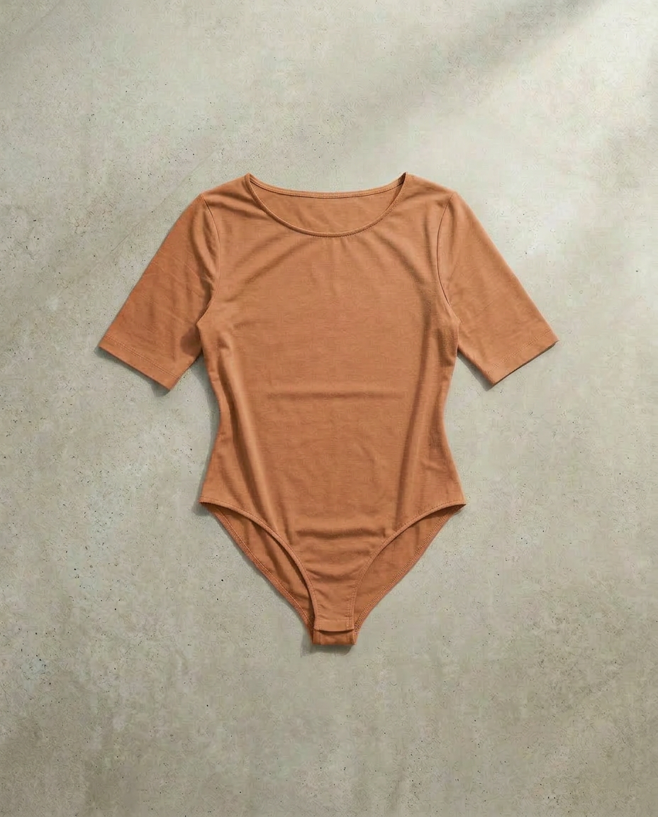 Body Manica Corta Cammello Curvy per Taglie Forti | Leela Lab