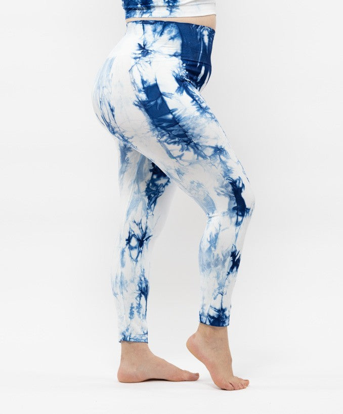 Leggings Sport con Tasca Blue Tie Dye Curvy per Taglie Forti Plus Size | Leela Lab