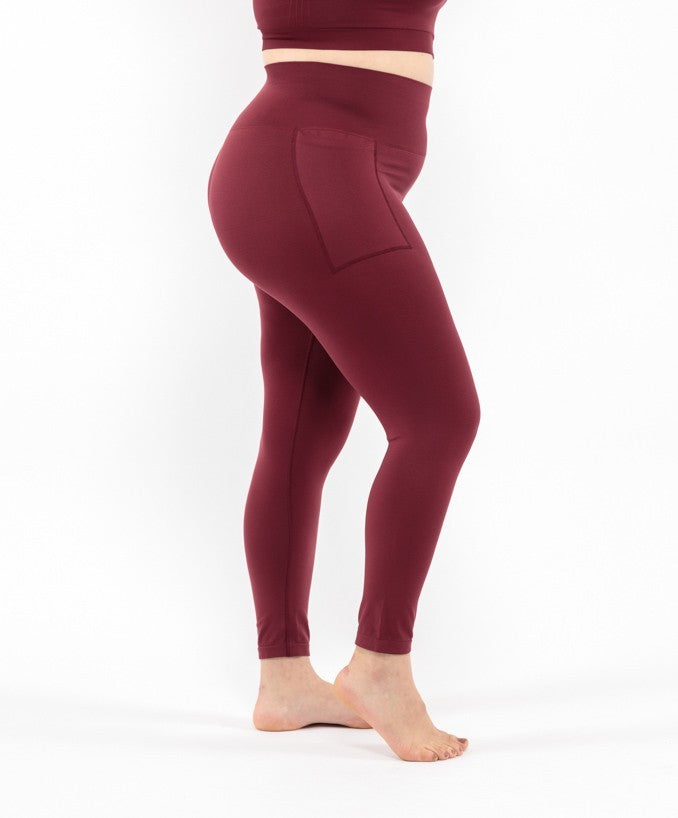 Leggings Sport con Tasca Bordeaux Curvy per Taglie Forti Plus Size | Leela Lab