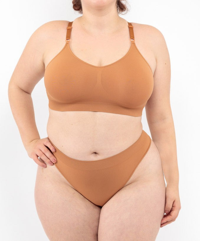 Perizoma Cammello Curvy per Taglie Forti Plus Size | Leela Lab